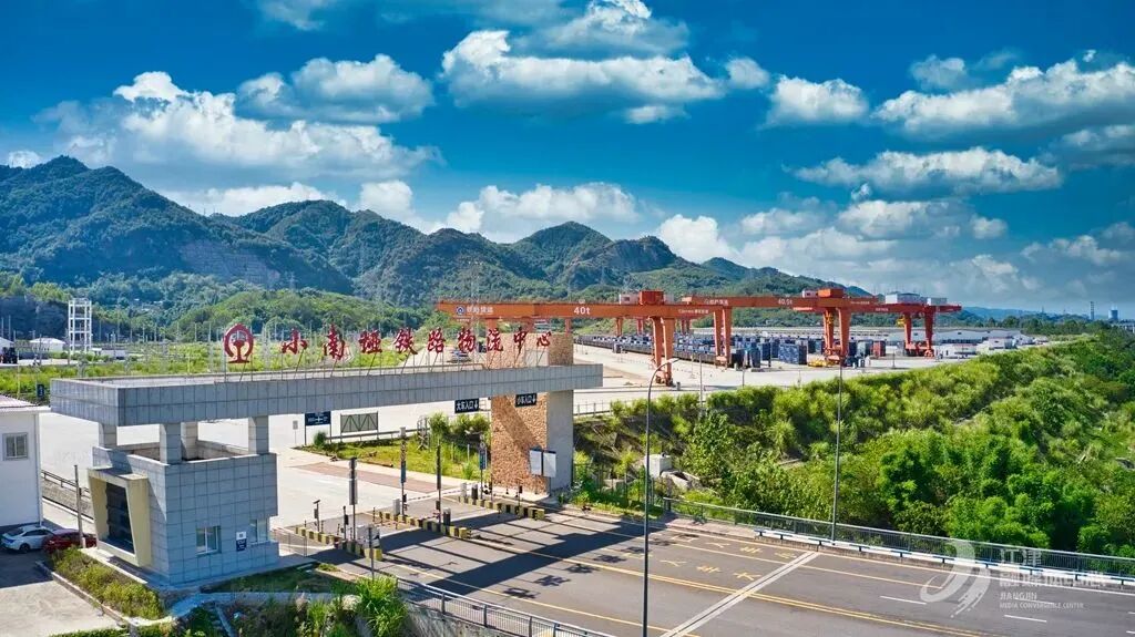 发布会答问｜重庆枢纽港产业园打造“签约即投产”的“江津速度”