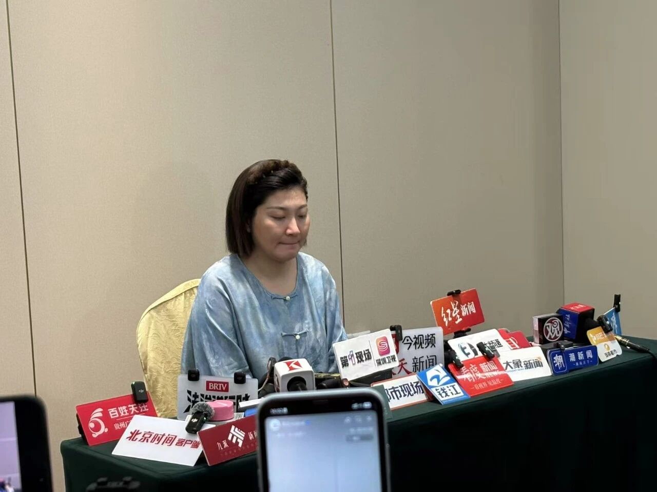 6年了，王暖暖离婚为何这么难？