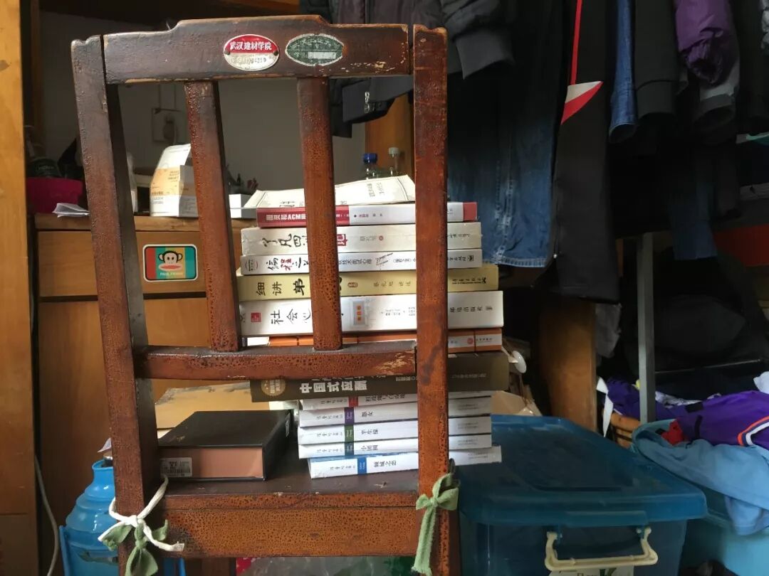 武汉研究生坠亡事件调查:多年承受导师的精神摧残