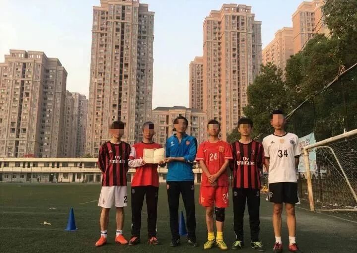 武汉研究生坠亡事件调查:多年承受导师的精神摧残