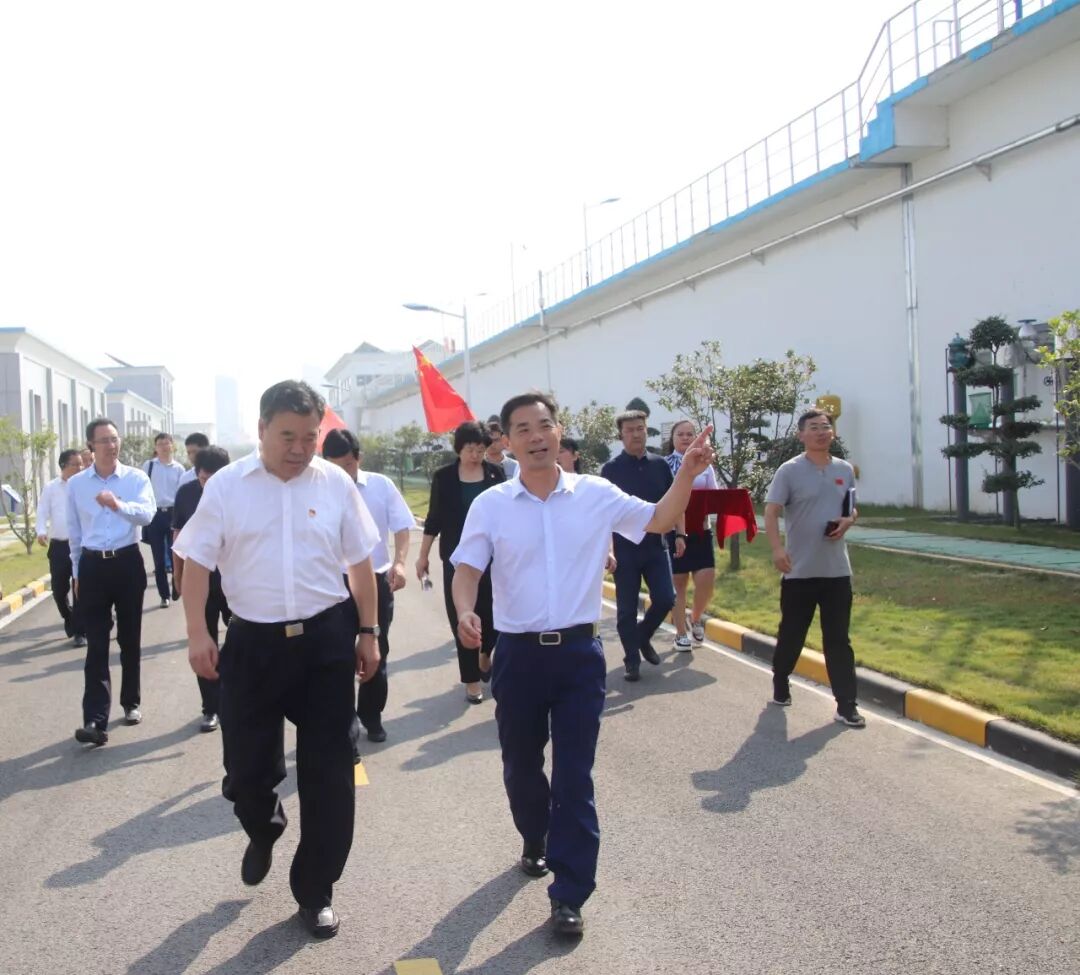 關注城市供水 心系百姓生活---周口市委書記劉繼標、副市長路云一行來水廠視察供水工作