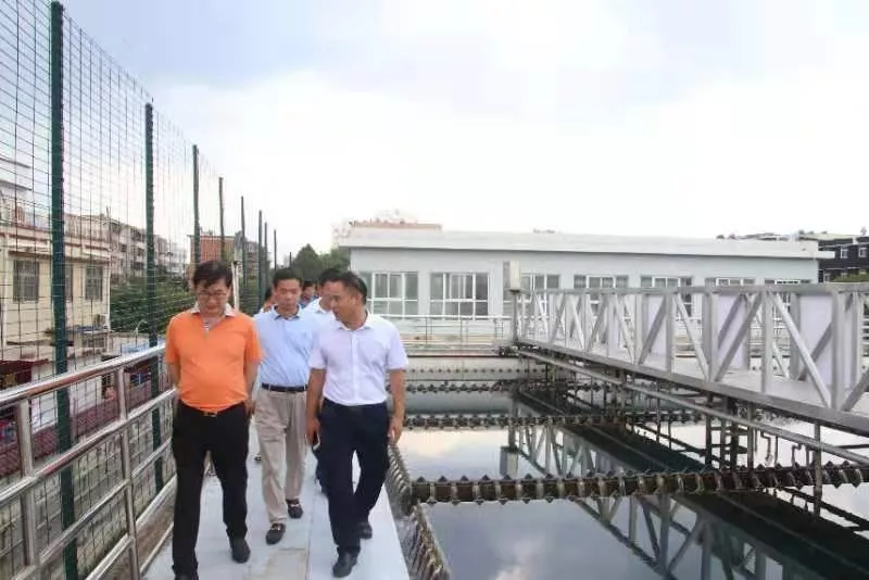 中国水务集团董事局主席段传良 莅临周口银龙水务有限公司察看指导工作
