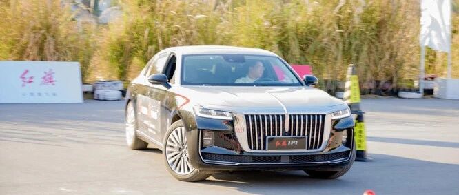 红动星城 旗驭越享 红旗品牌333媒体矩阵超级体验日-长沙站