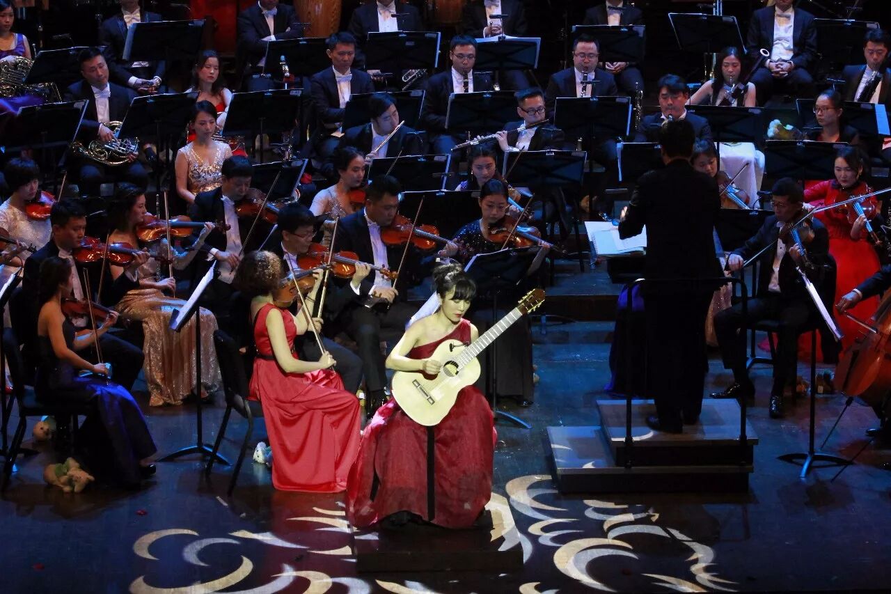 火红的开年，惊艳的美