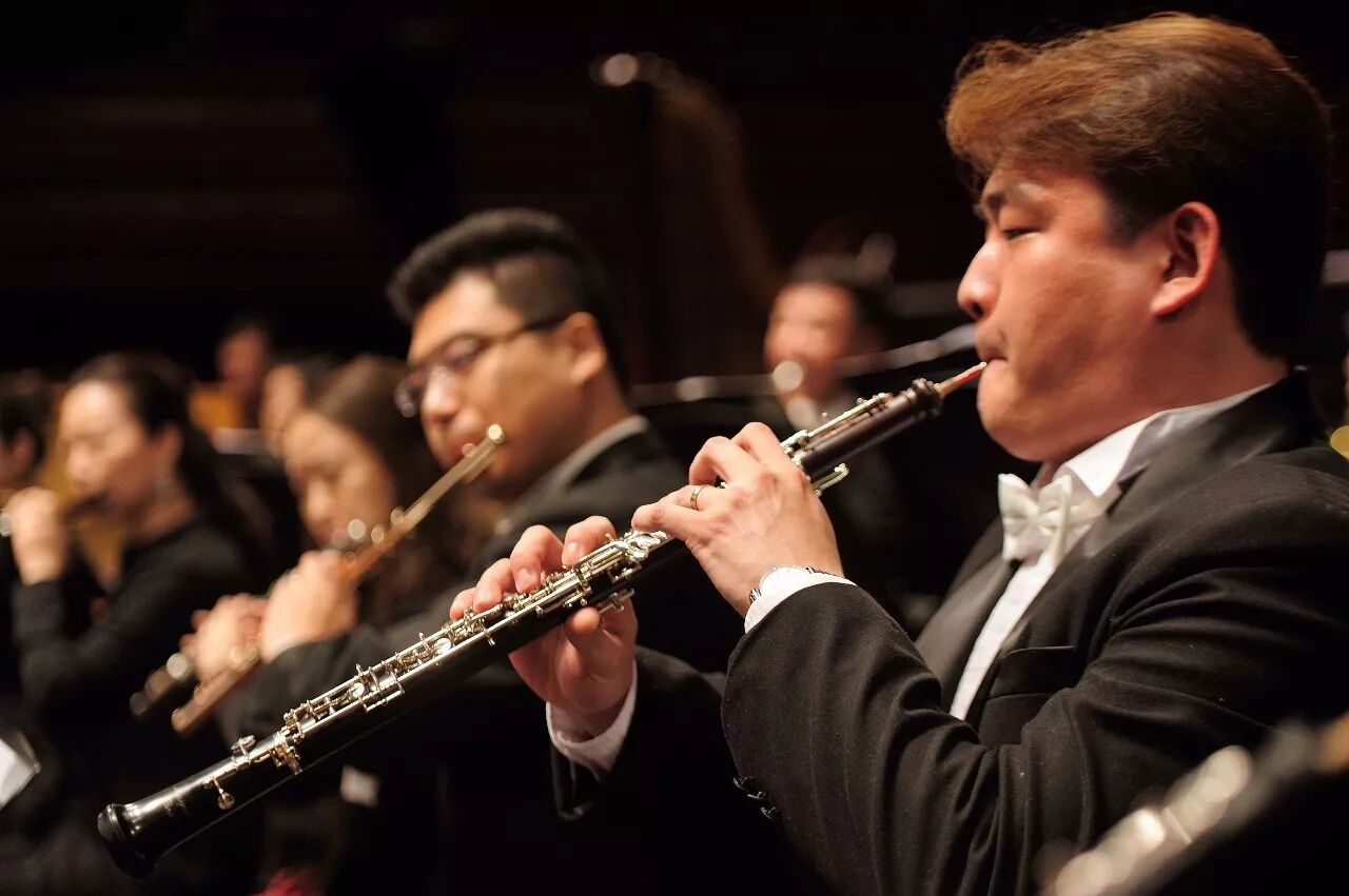 火红的开年，惊艳的美