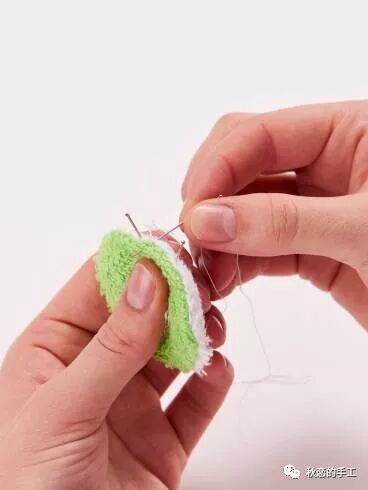 秋恋的分享：两款宝宝浴巾制作教程，有纸样