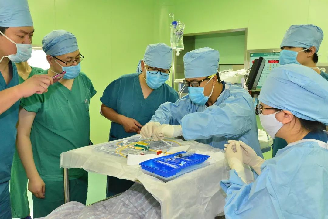 黑龍江省首例非體外循環下DBD序貫雙肺移植手術在我院完成 遊戲 第1張