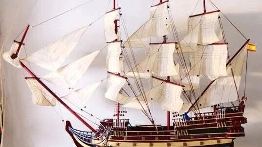 笑话：老板会在办公桌上放一艘帆船模型寓意什么？