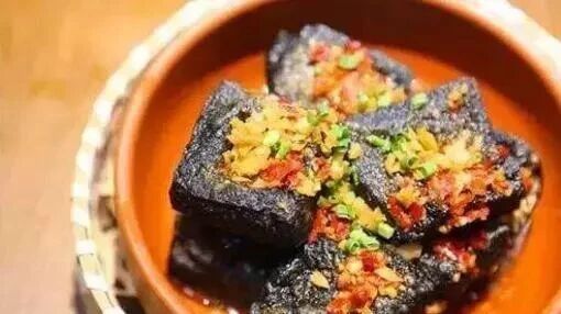 笑话：原因是大妈嫌你丑啊……