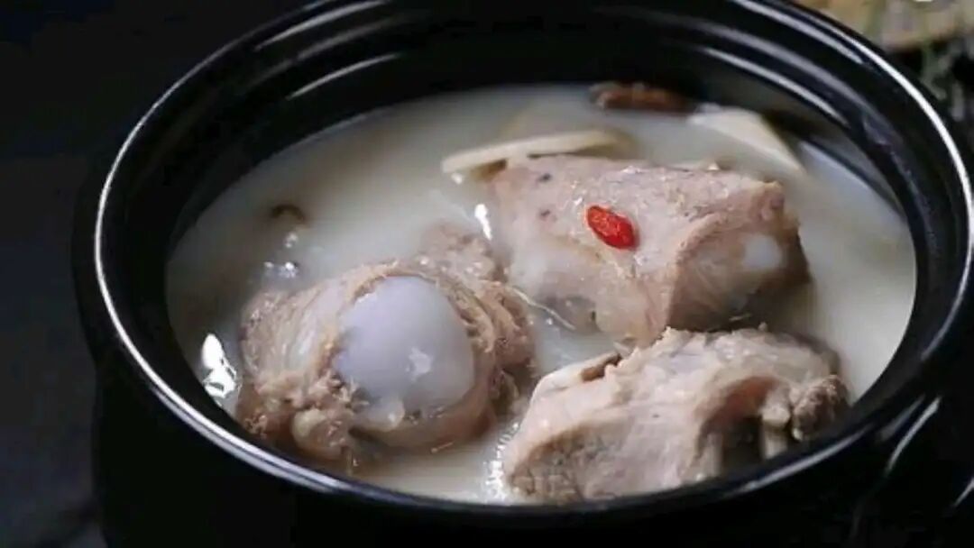 没想过自己做的豆腐花这么好吃，可甜可咸！