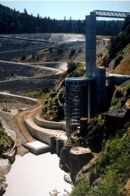 水利水电--水电站进水口的图9