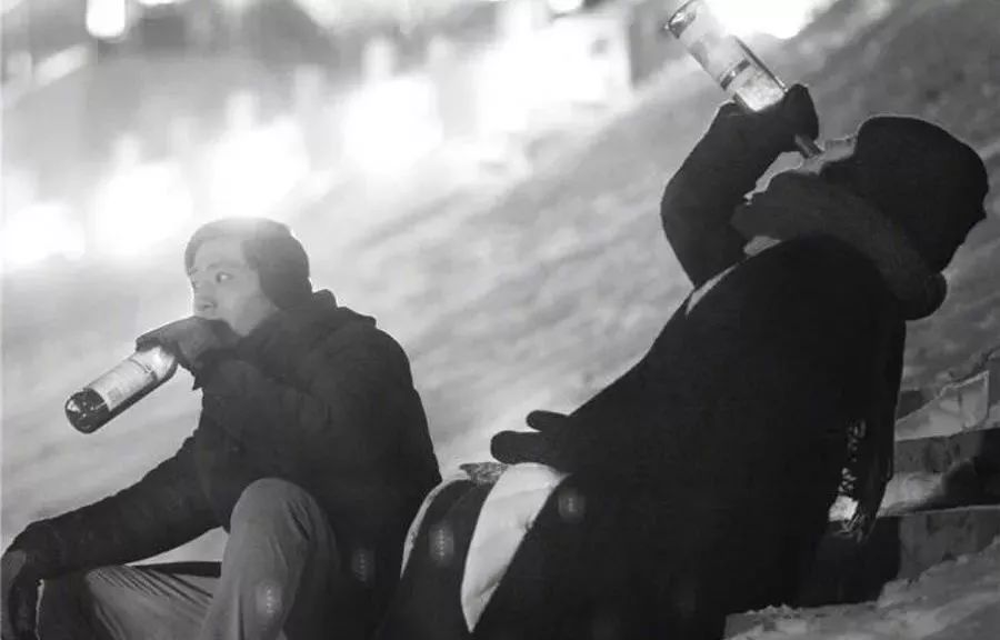 人生那么短，好酒要喝完......