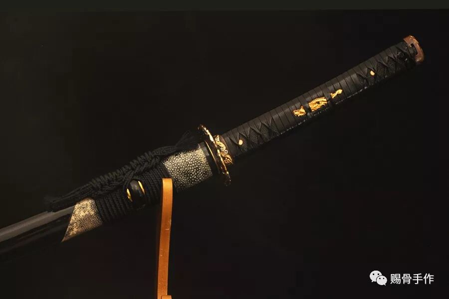 明明是件武器 偏要靠脸吃饭 赐骨手作 微信公众号文章阅读 Wemp