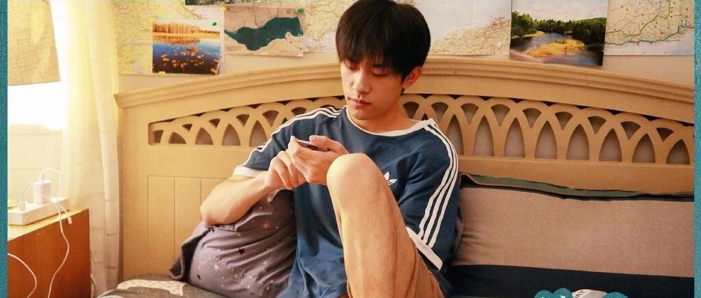 《送你一朵小红花》破8亿，刺痛3000万父母的心：摧毁一对父母，孩子生场病就够了