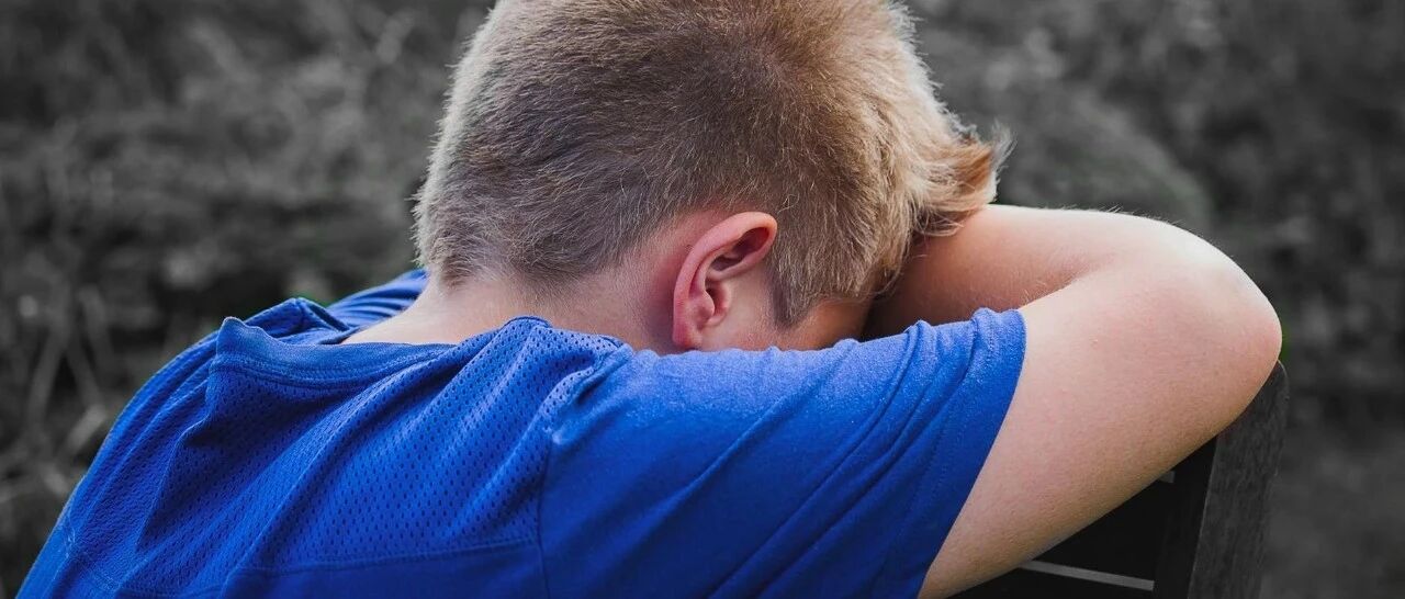 这4种家庭长大的孩子很难自信起来，尤其是最后一种……