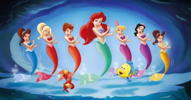 海王同他的老母亲和6个美丽的女儿生活在一起.