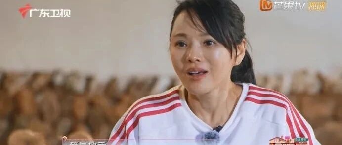 18岁儿子穿女装被骂，伊能静霸气回应：妈妈越开明，孩子越幸福