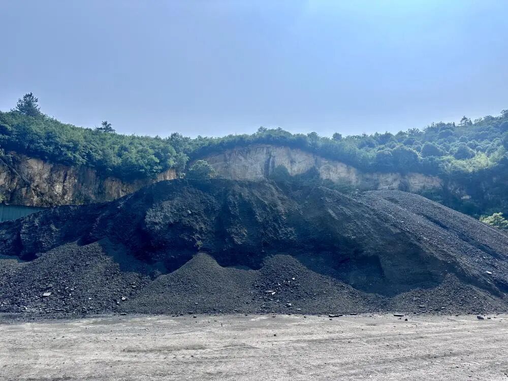 Asphalt recycling plant