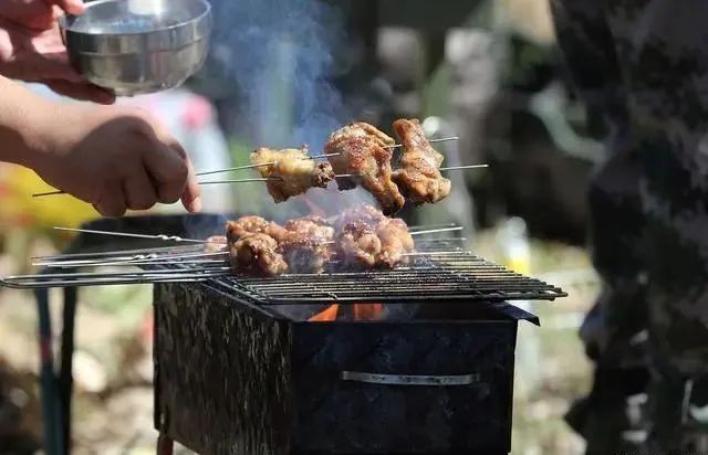 片