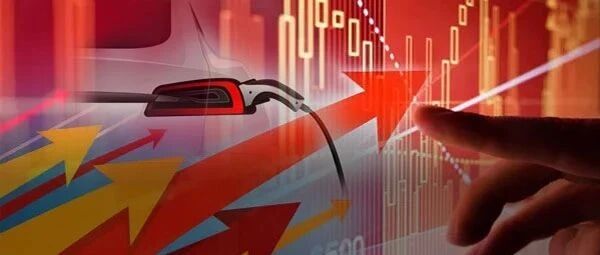 新能源又要飚？电动车卖爆了！万亿巨头传来重磅消息，3900亿龙头连刷三项世界纪录！新能源大潮加速赶来