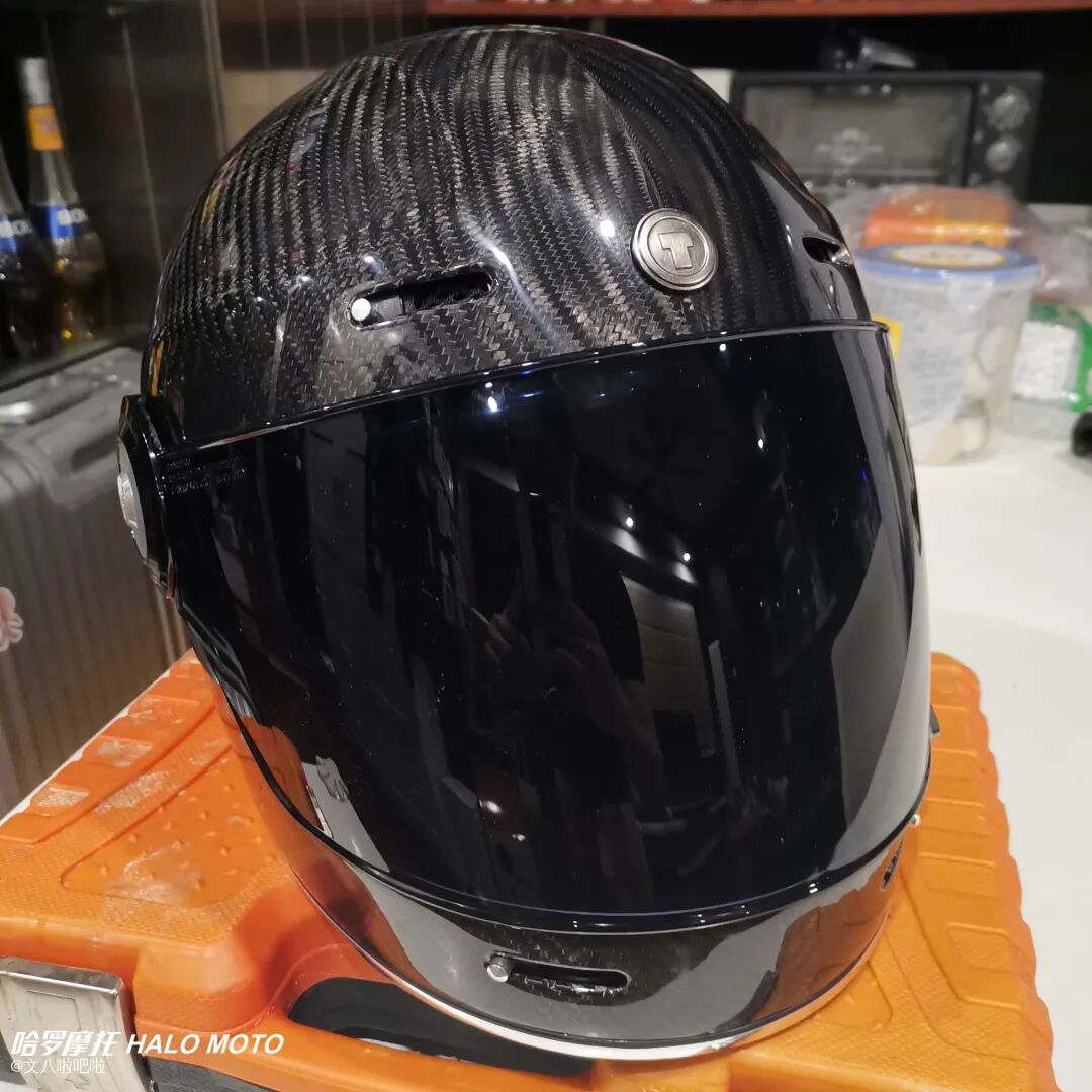 蝎子头盔 适合夏天配戴的3款复古头盔推荐