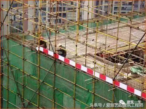 悬挑式钢管脚手架_钢管架式脚手悬挑规范_钢管悬挑脚手架施工方案