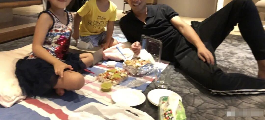 汪小菲回台北被大S夫妇拒绝进门，前岳母装出一副老好人（组图） - 7