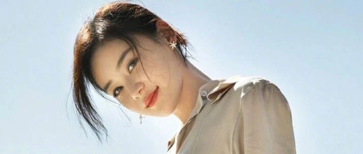 袁姗姗吐槽张小斐打呼噜，发文道歉却仍被网友骂，低情商行为不止一次了！