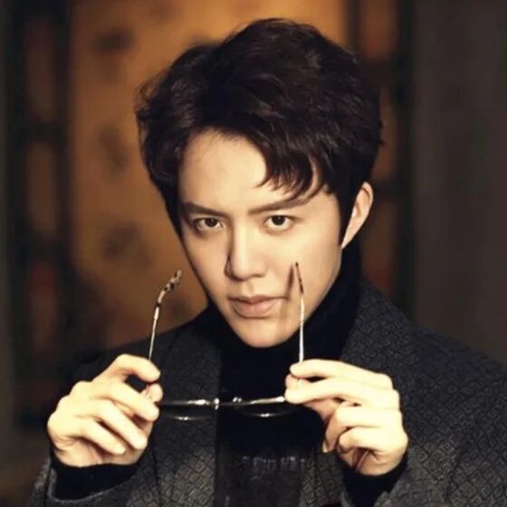 嫖娼、倒贴王力宏炒作、随地小便，还疑内涵郎朗，李云迪彻底翻车！