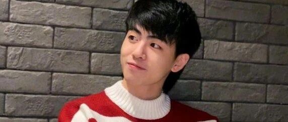 《青3》魏宏宇人设疑崩塌，室友下场曝其聊天记录，被指私生活混乱黑料多！