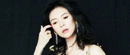 生完二胎才半年又怀了？章子怡肚子凸起双手扶腰，随即晒家庭新成员视频回应了！