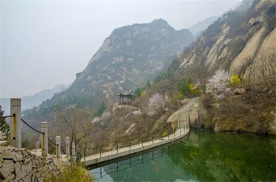 北京凤凰岭公园门票多少钱一张_北京凤凰岭自然风景区门票_北京凤凰岭门票