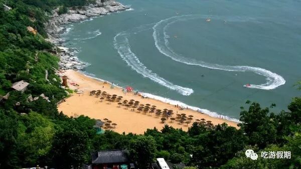 宝宝去海边沙滩玩具_秦皇岛海边沙滩婚礼_连云港海边景点沙滩