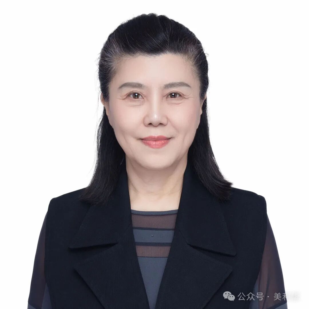 蒋蔚教授.jpg