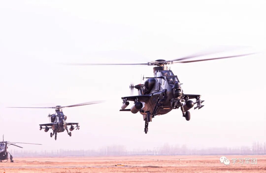 军营传真丨战鹰起飞走进航空兵飞行训练场