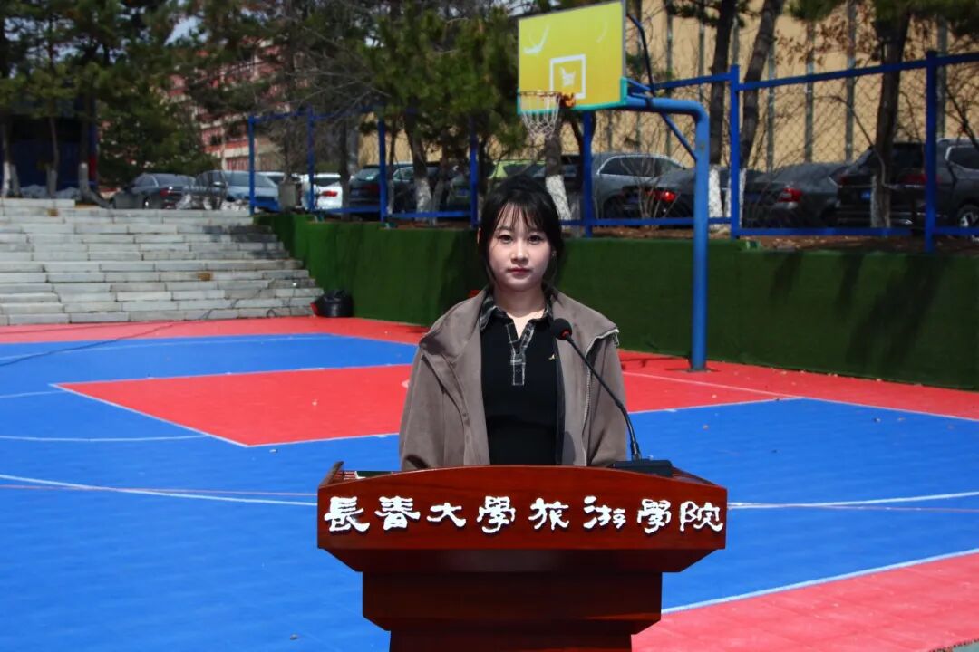 NzmOgb66_mKTY.jpg?auth_key=1745164799-0-