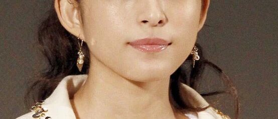 出轨曾致前夫自杀,如今她又出轨了?