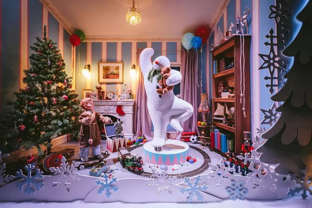 英国街头美到窒息的圣诞橱窗，背后的设计者是怎样一群人u2026 - 杰威海外 