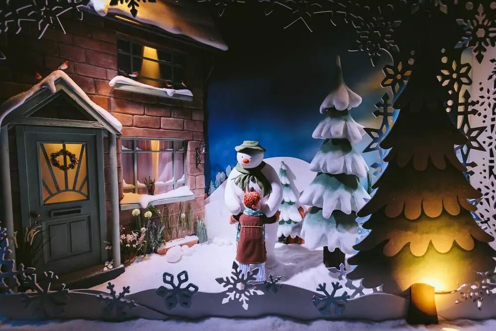 英国街头美到窒息的圣诞橱窗，背后的设计者是怎样一群人u2026 - 杰威海外 