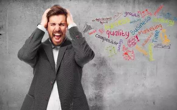 打嗝、心痛、咳嗽……找到這個地方，拍一下就好，女人更年期胸悶氣短也很適用 健康 第6張