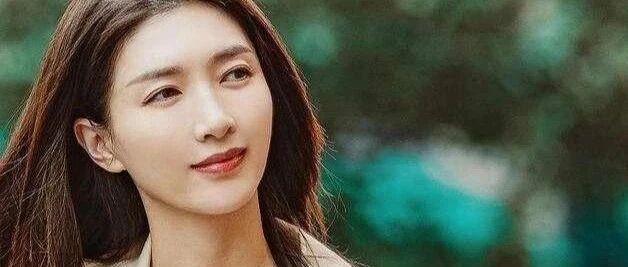 回家找一个“闲散”工作，“小镇”真不用奋斗吗？