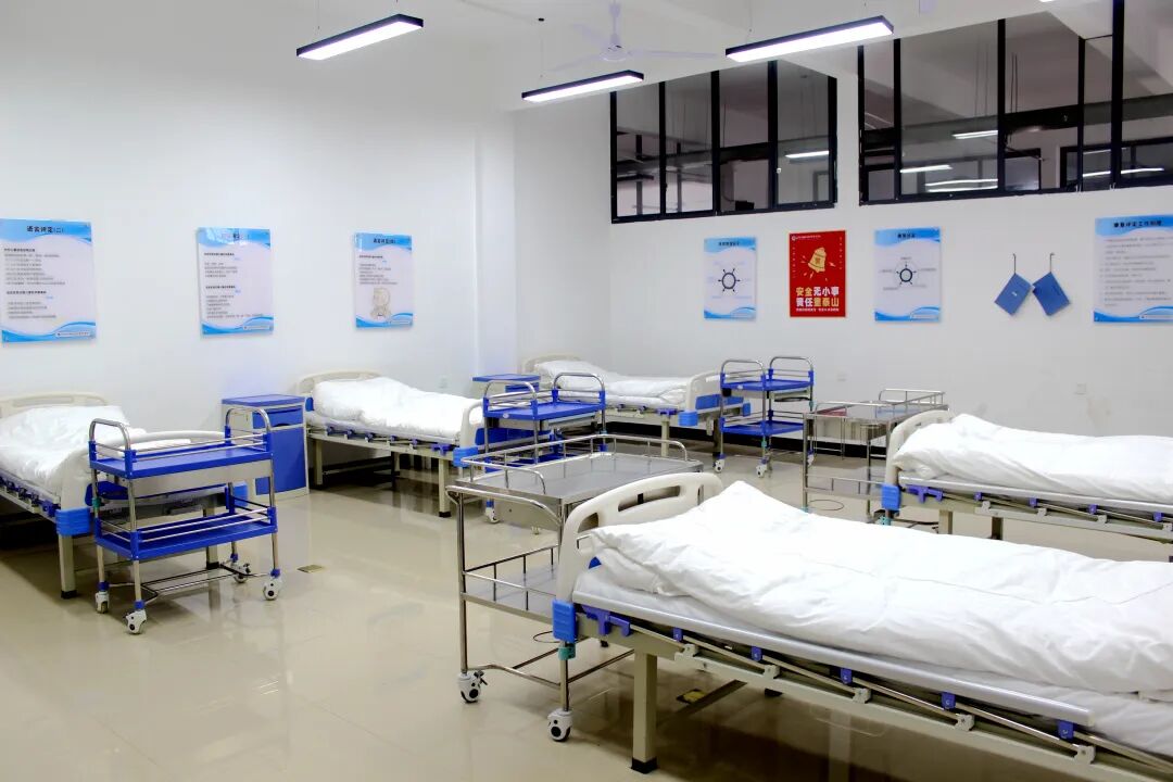 长沙华中医卫中等职业学校护理专业介绍