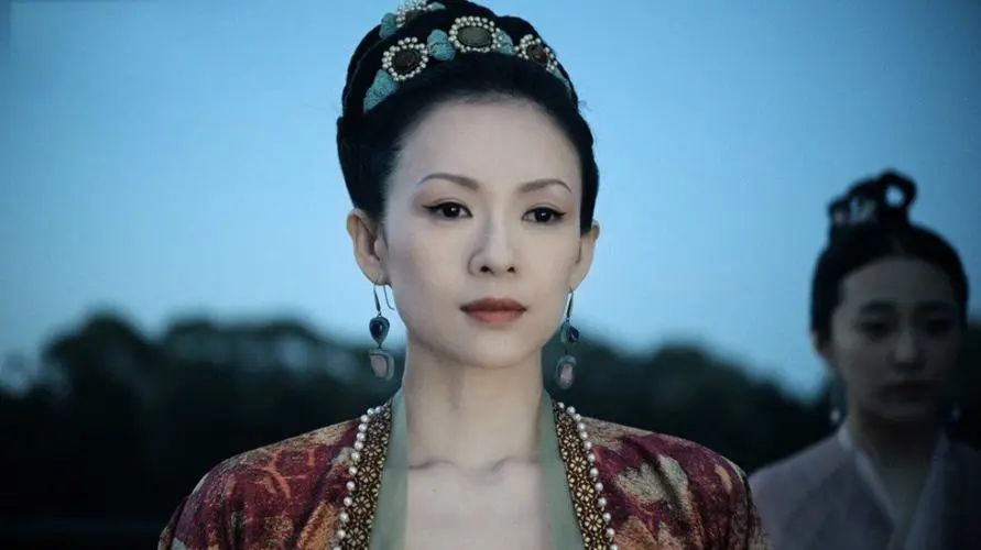 娱乐圈里越长越凶的6位女明星天生自带凶相让人不敢直视