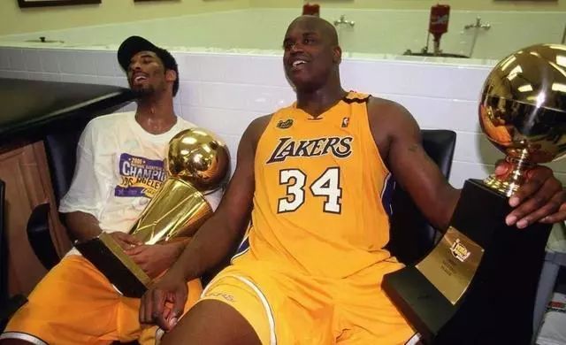 NBA巨星們有多奢侈，奧尼爾一天花900多萬，貧窮限制了我們 運動 第4張