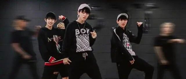 TFBOYS八周年，三人发视频庆祝，真的没有合体舞台了？