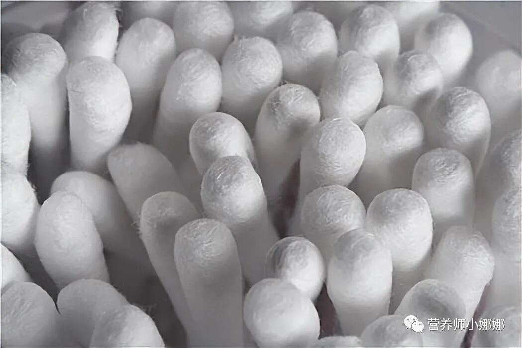 医用长棉签 怎么用医用棉签和普通棉签有什么区别？都能用来处理伤口吗？涨知识了_https://www.jmylbn.com_新闻资讯_第2张