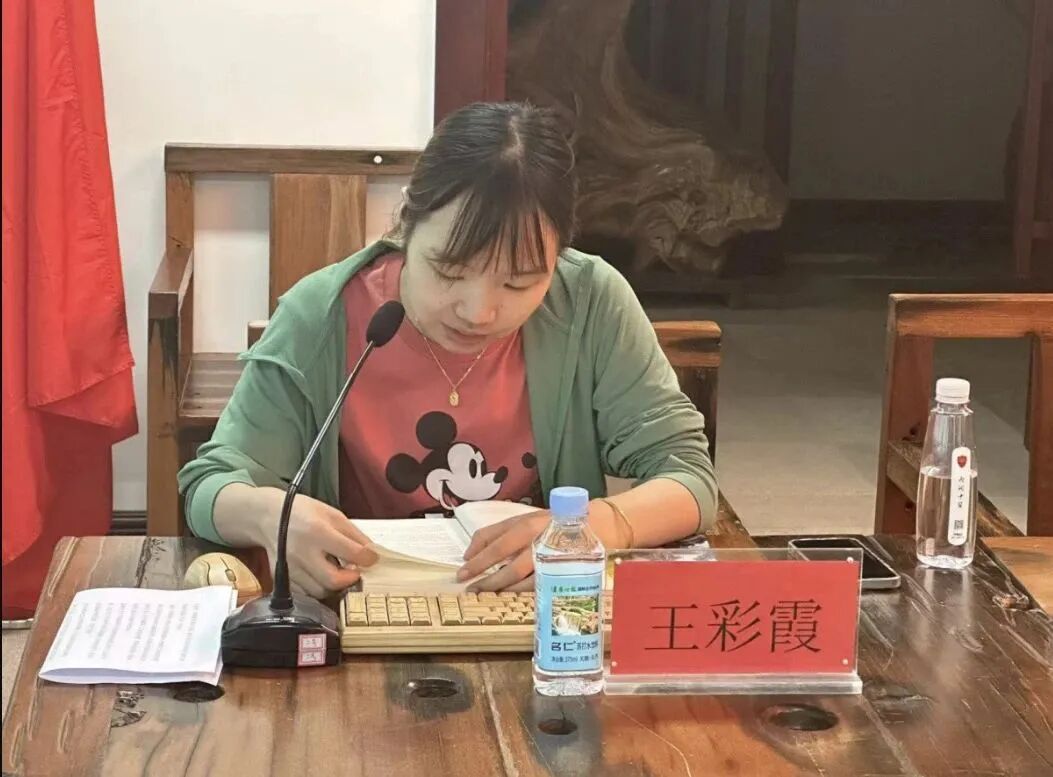 王文婷书籍永远都是你的朋友,虽然不能解决一些问题,但可以让你勇