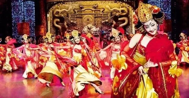 二十四桥是哪个景点_桥上景观_桥的旅游景点