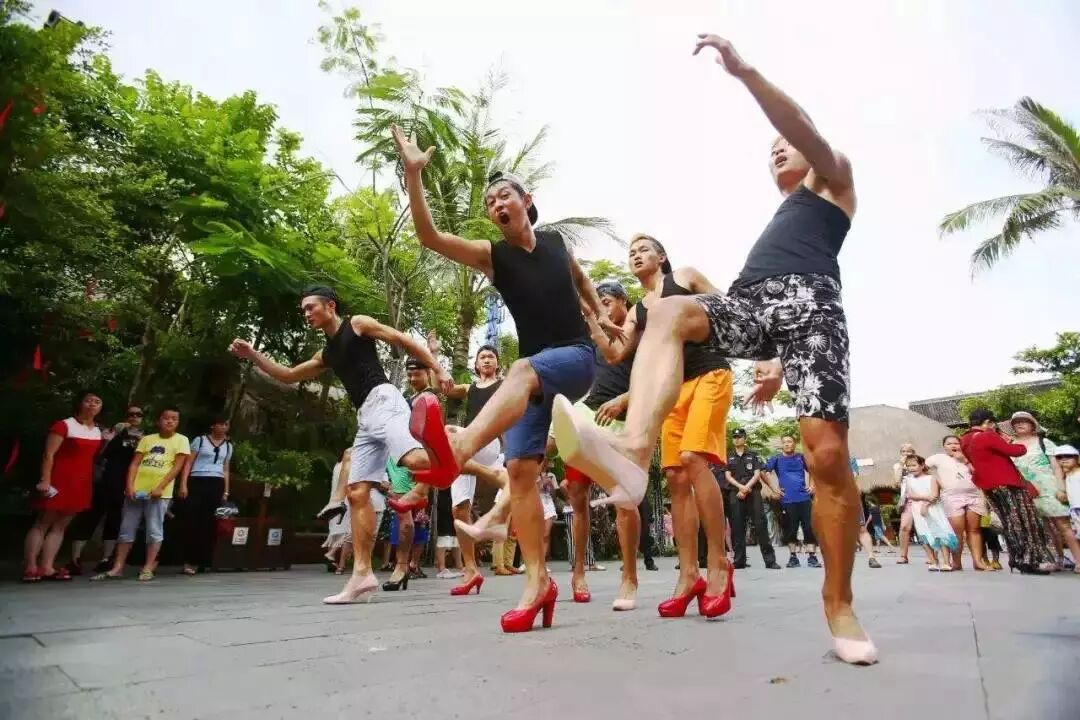 桥上景观_桥的旅游景点_二十四桥是哪个景点