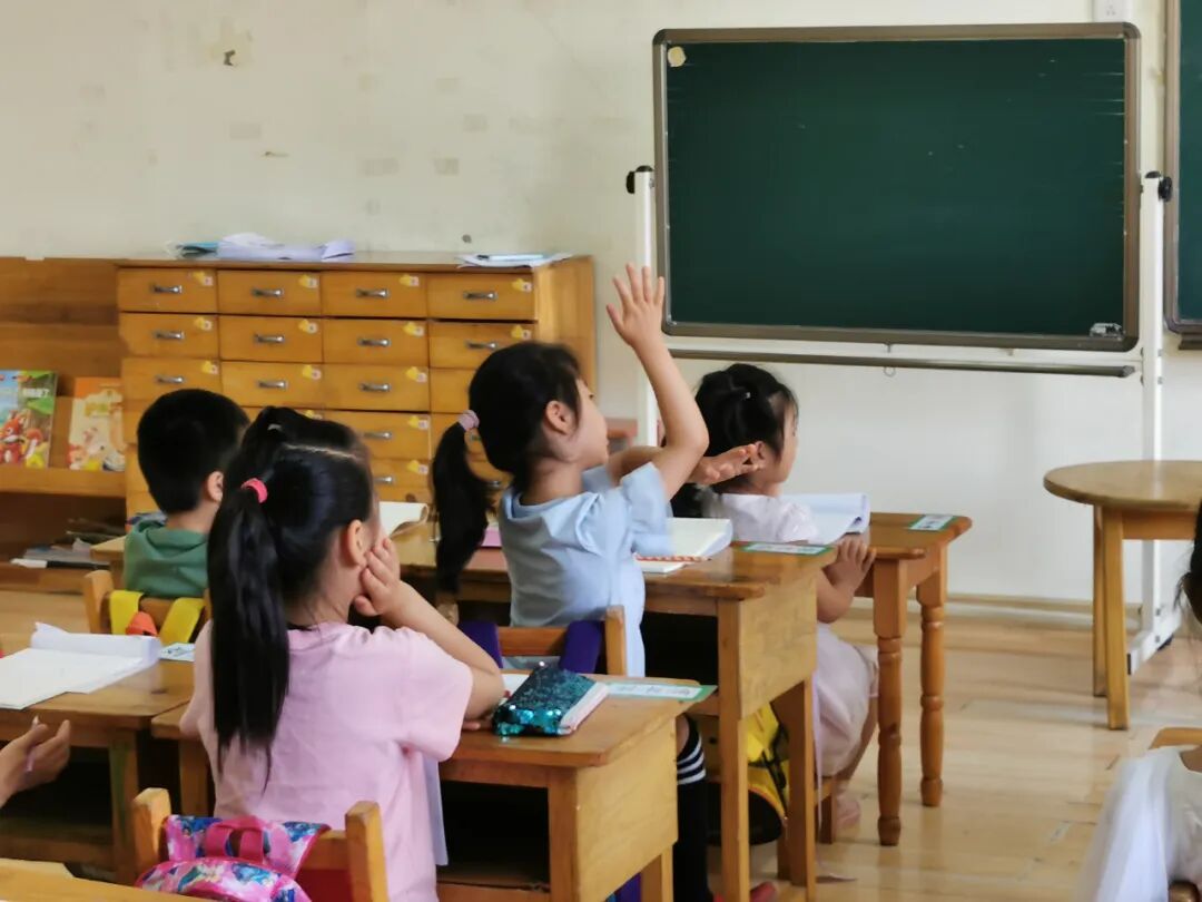 让孩子上蒙氏幼儿园_班蒙氏孩子让要上幼儿园_不要让孩子上蒙氏班